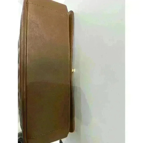 Valentino by Mario Valentino Tan Quilted Handbag - Good Condition with Dustbag - Picture 3 of 8